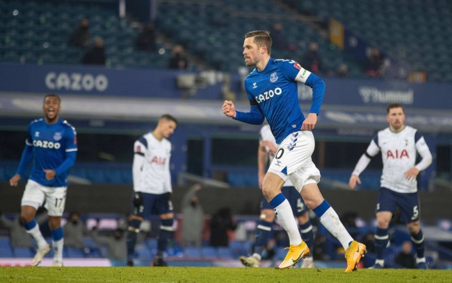 再辅以精准 再辅以精准